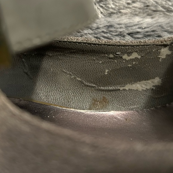 Merona Gray Suede Shoes. Size 9 - Picture 10 of 11